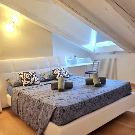 Apartment Mohho *